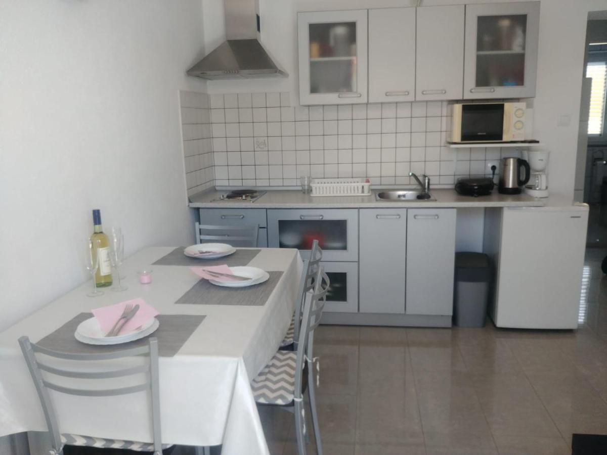 Apartamento Lana Apartman Medulin Exterior foto